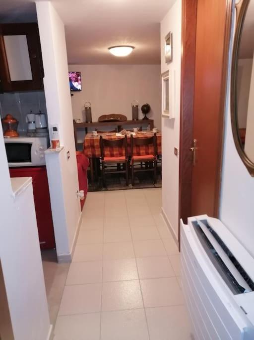 Luni Casa Dolce Casa Posto Accogliente Tranquillo Apartment Nicola Bagian luar foto